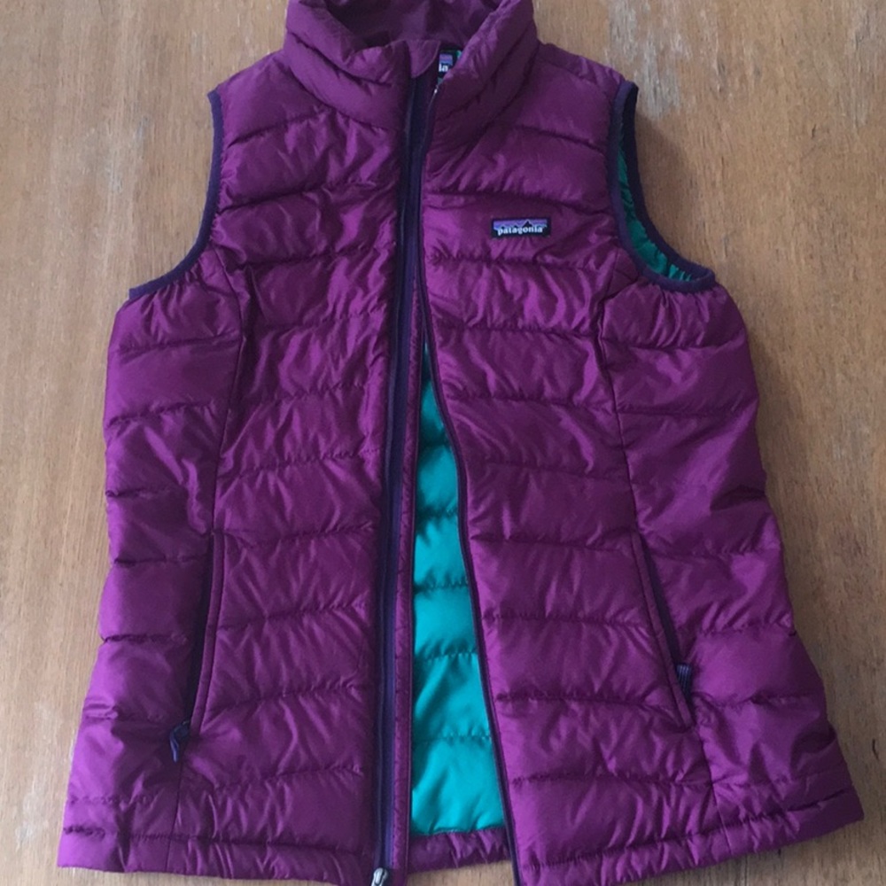 Patagonia puffer vest size 16-18 girls xxl